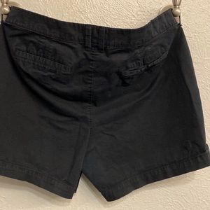 Good pair of Old Navy shorts. Size 16